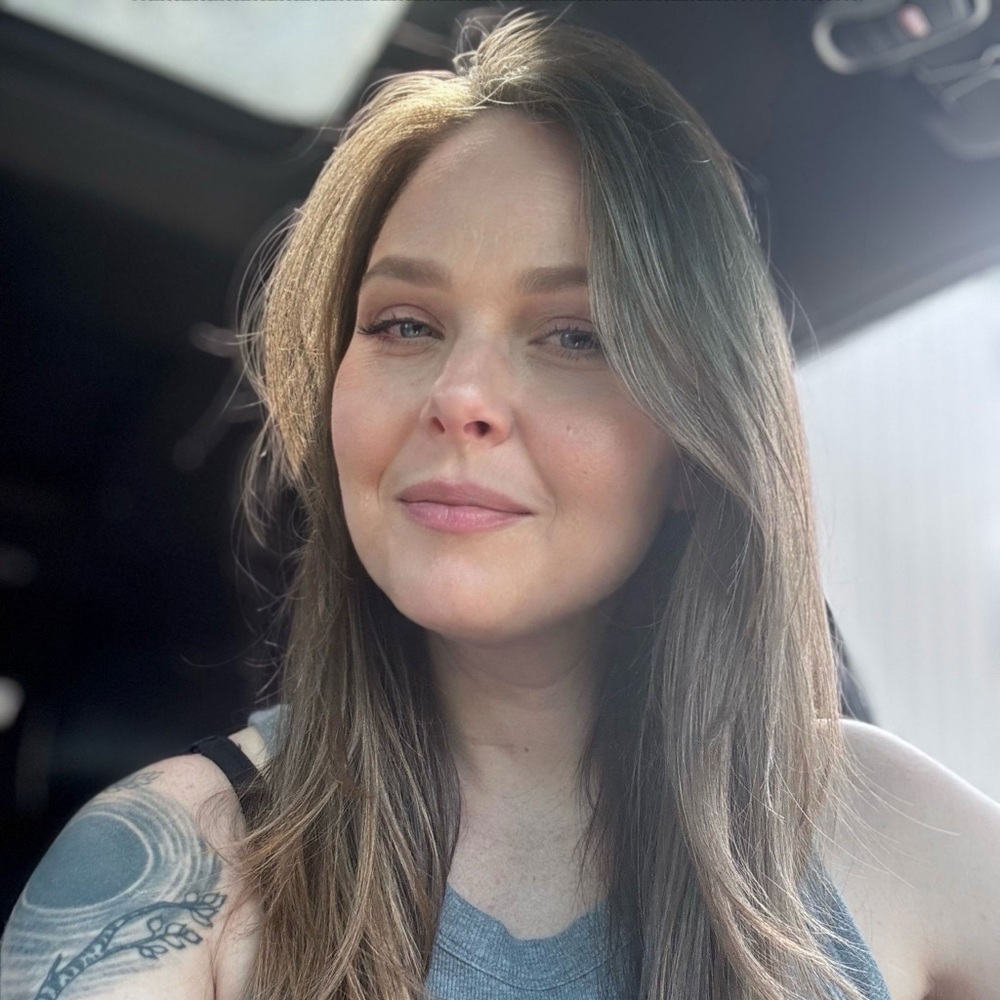 Meet your Posher, Posh